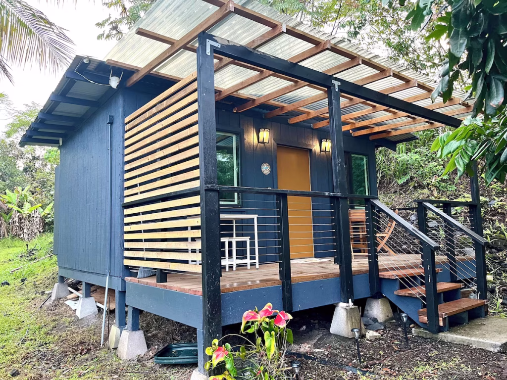 Charming dog friendly cabin in Pāhoa for a peaceful getaway