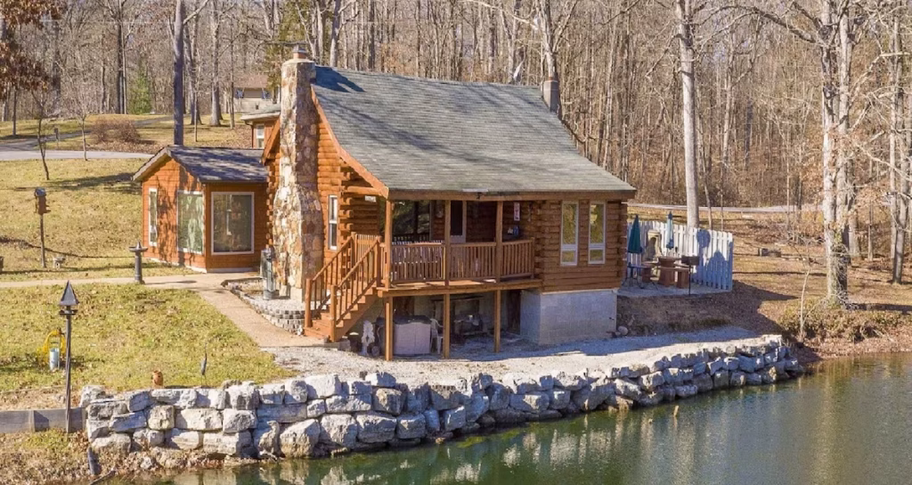 Pet Friendly Log cabin with something for everyone!