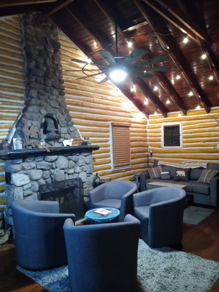 Original-Chestnut-pet-friendly-Log-Cabin-In-A-Lake-Community Original Chestnut pet friendly Log Cabin In A Lake Community